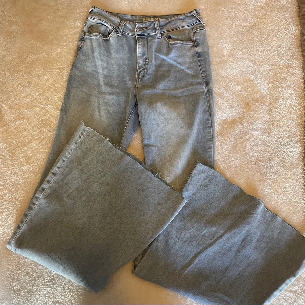 Lightwash Wide Flare Jeans